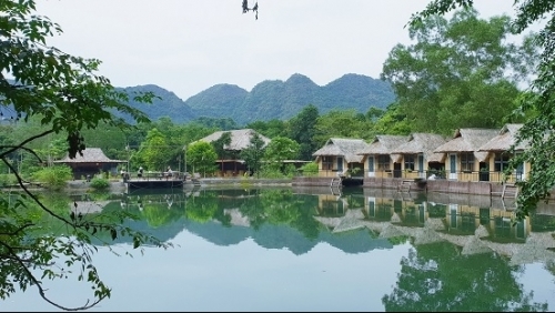 Hải Phòng: Cứu 2 con đuối nước, người cha tử vong trong hồ Hới