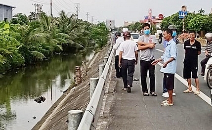 Điều tra vụ nam thanh niên tử vong dưới mương nước ở huyện Vĩnh Bảo