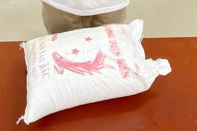 Từ sự nhanh trí của phụ xe, cơ quan công an triệt phá đường dây ma túy liên tỉnh tu bao gao gui xe khach triet pha duong day ma tuy lien tinh