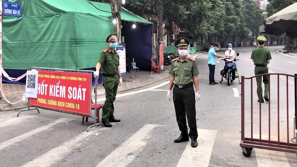 Bảo đảm an ninh trật tự, phòng chống cháy, nổ và xử lý vi phạm trong phòng, chống dịch