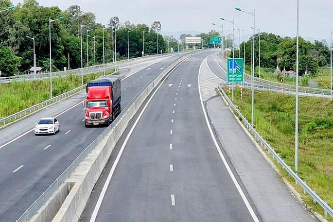 Thí điểm cơ chế, chính sách đặc thù phát triển đường bộ cao tốc giai đoạn 2021-2025