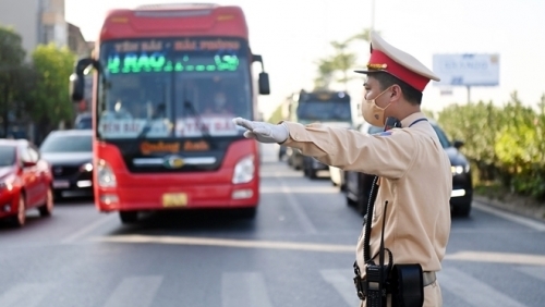 Hà Nội kiểm soát 24.129 lượt phương tiện tại các chốt trong một ngày