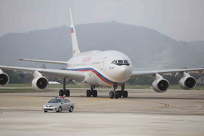 tong thong nga putin den da nang du tuan le cap cao apec