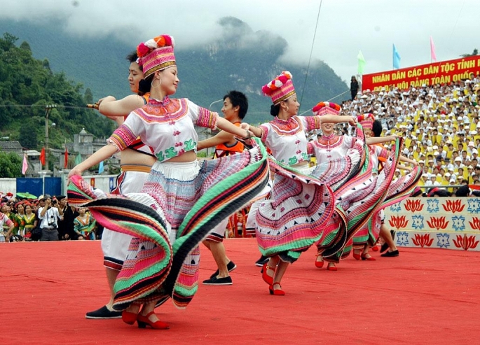 vinh phuc ngay hoi cac dan toc vung dong bac ton vinh gia tri van hoa truyen thong