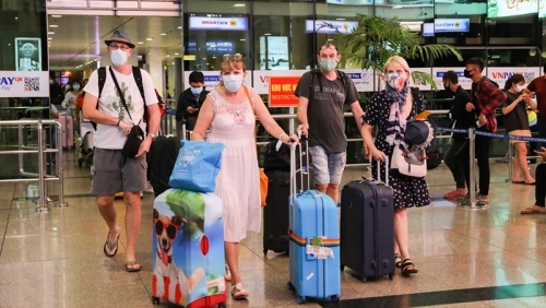 Hà Nội đón 300.000 khách du lịch trong tháng 11-2021