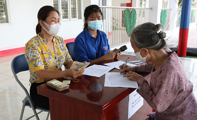 Hà Nội: Trên 5.900 tỷ đồng hỗ trợ an sinh xã hội cho các đối tượng khó khăn