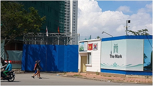 Dự án BĐS The Mark 10 năm không thể triển khai: Lộ rõ những dấu hiệu bất thường du an bds the mark 10 nam khong the trien khai ma thuat gian doi bi vach tran