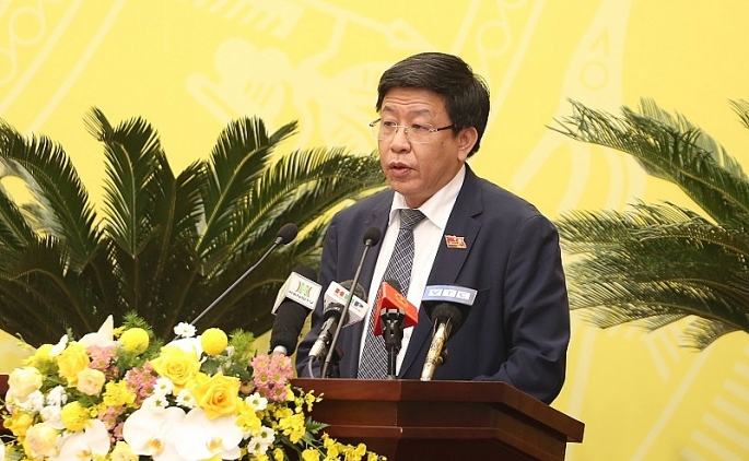  Phó Chủ tịch UBND TP Dương Đức Tuấn trả lời chất vấn