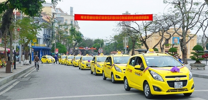 de xuat taxi thong nhat mot mau son