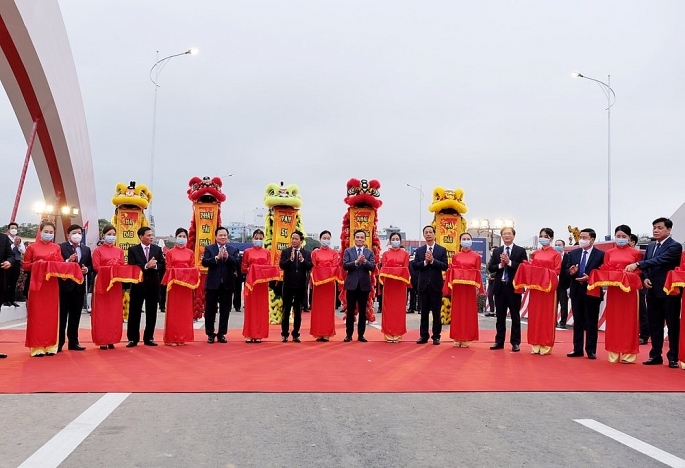 Phó Thủ tướng Lê Văn Thành cắt băng khánh thành Cầu Rào Hải Phòng
