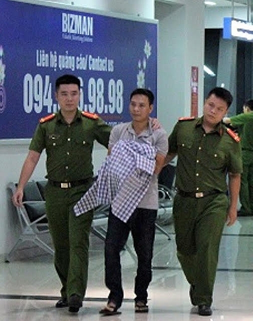 Di lý nguyên Giám đốc Cty CP thoát nước và vệ sinh Hải Phòng di ly nguyen giam doc cty cp thoat nuoc va ve sinh hai phong sau thoi gian lan tron