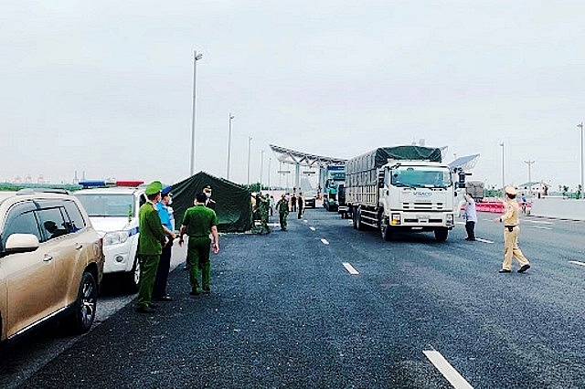 Quảng Ninh: Tạm dừng hoạt động vận tải khách đường bộ, đường thủy liên tỉnh, nội tỉnh