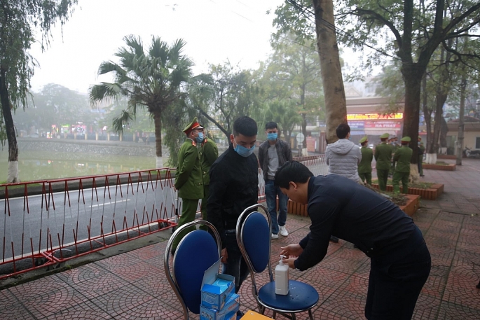 that chat an ninh tai phien toa xet xu vu xe container dam innova di lui tren cao toc ha noi thai nguyen