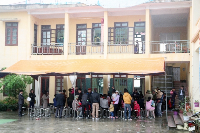 hang nghin hoc sinh duoc lay mau xet nghiem san lon mien phi o bac ninh