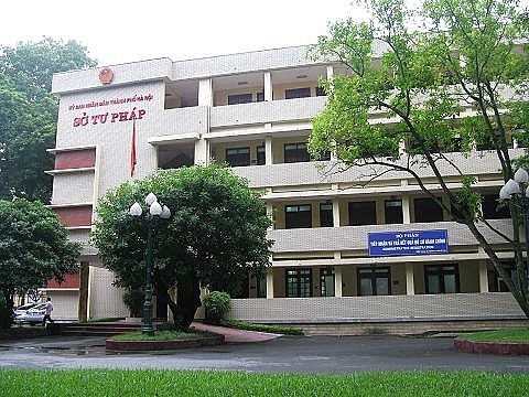 Chủ tịch Hà Nội ký quyết định vquy định chức năng, nhiệm vụ, quyền hạn và cơ cấu tổ chức của Sở Tư pháp thành phố Chủ tịch Hà Nội ký quyết định vquy định chức năng, nhiệm vụ, quyền hạn và cơ cấu tổ chức của Sở Tư pháp thành phố