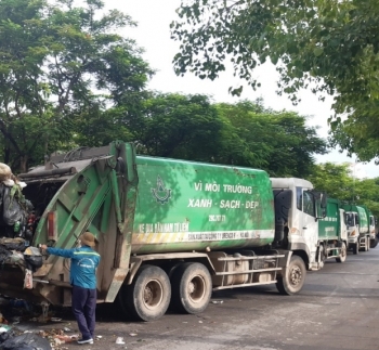 Hà Nội: Gần 80 công nhân vệ sinh môi trường bị nợ lương năm 2020