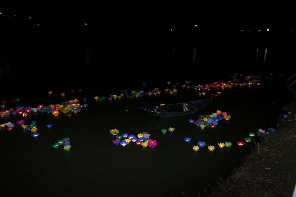 Lễ Vu lan báo hiếu nhắc nhở mọi người tri ân đấng sinh thành le vu lan bao hieu nhac nho moi nguoi tri an dang sinh thanh