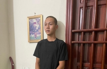 Bắt đối tượng thứ 3 trong nhóm cướp xe máy của nữ công nhân môi trường