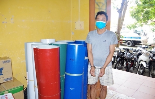 Bắt giữ thủ kho Công ty cổ phần tập đoàn Hoa Sen chi nhánh Hải Dương