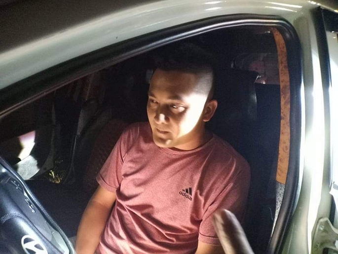 Hà Tĩnh: Một chiến sỹ CSGT bị hất lên nắp ca pô, tài xế bỏ chạy 3km ha tinh mot chien sy csgt bi hat len nap ca po tai xe bo chay 3km