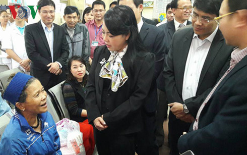 Sắp điều chỉnh giá dịch vụ y tế với người chưa có BHYT