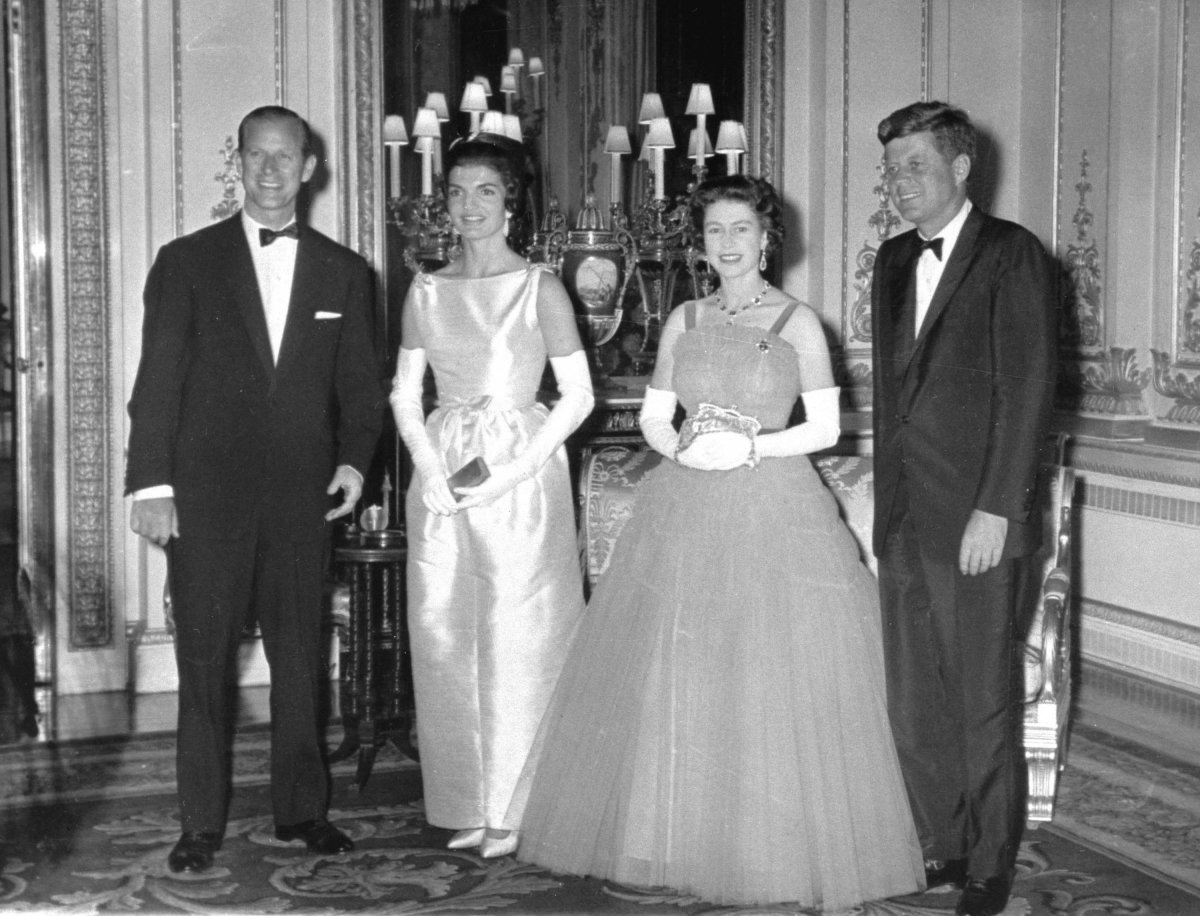 Những khoảnh khắc ấn tượng trong suốt 65 năm trị vì của Nữ hoàng Anh