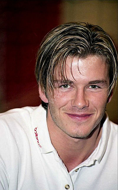 Thời trang tóc của David Beckham qua các thời kỳ