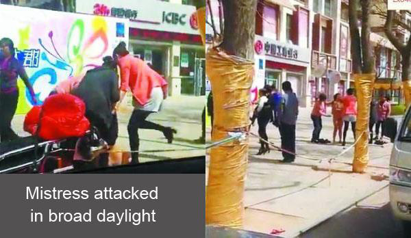 Người phụ nữ bị đánh hội đồng, lột trần quần áo trước mặt con nhỏ 1 Người phụ nữ bị đánh hội đồng, lột trần quần áo trước mặt con nhỏ 1