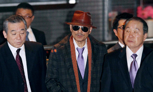 trum-mafia-he-lo-chuyen-thau-tom-nganh-giai-tri-nhat-ban-2