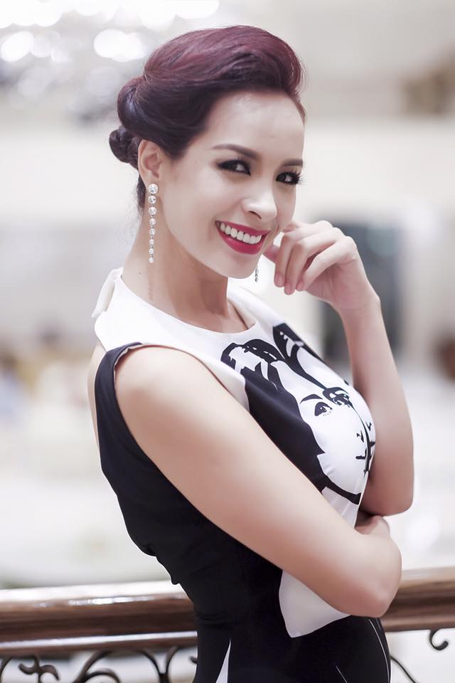 Cựu người mẫu Thuý Hạnh cho rằng, bản thân chị thấy mơ hồ với khái niệm phản cảm trong quy định. Ảnh: TH. 