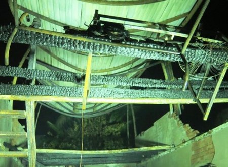 Nhiều đồ dùng trong nhà bị cháy rụi.