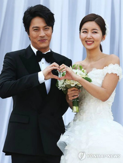 dan-sao-giay-thuy-tinh-sau-14-nam-nguoi-vien-man-ke-le-bong-12