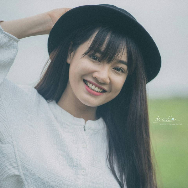 Nhã Phương ngày càng khác lạ với mũi cao, cằm nhọn bất thường