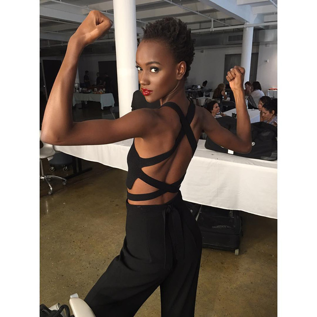 Đây là 54 người mẫu sẽ sải bước tại Victoria's Secret Fashion Show sắp tới!