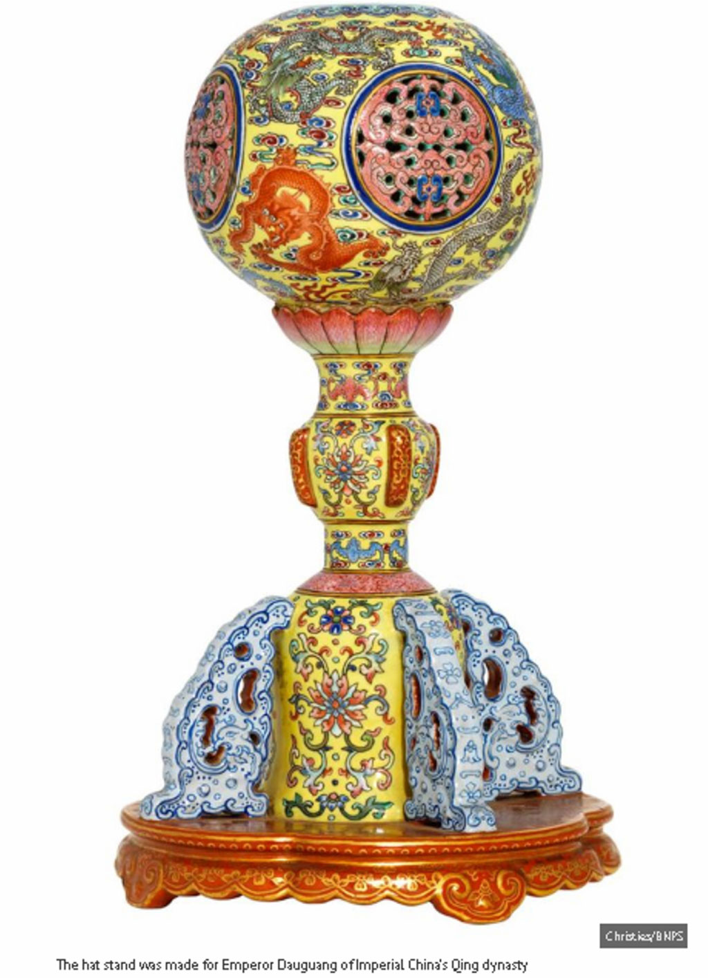 Giá treo long mão trị giá 16 tỉ đồng bị đem làm đèn ngủ hơn 50 năm 1