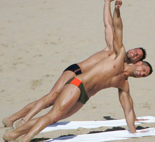 nước mắt, nụ cười từ khoảnh khắc công khai đồng tính