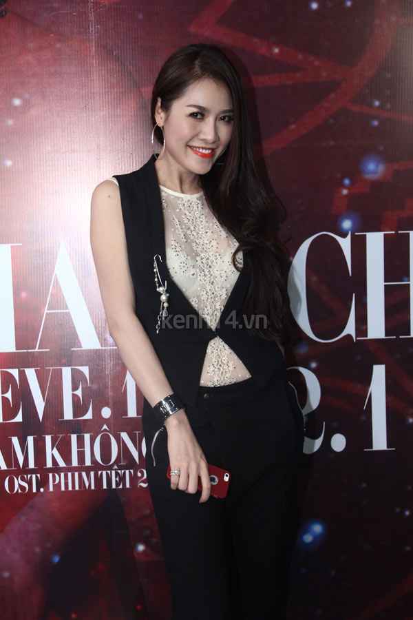 Lâm Chí Khanh nhận mình là ca sĩ chuyển giới đẹp nhất Việt Nam 10 Lâm Chí Khanh nhận mình là ca sĩ chuyển giới đẹp nhất Việt Nam 10