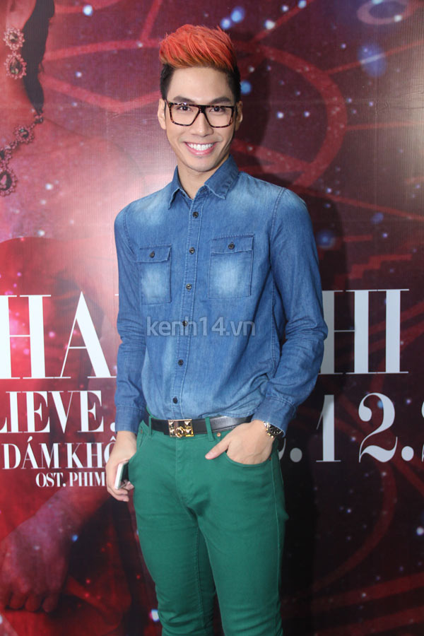 Lâm Chí Khanh nhận mình là ca sĩ chuyển giới đẹp nhất Việt Nam 16 Lâm Chí Khanh nhận mình là ca sĩ chuyển giới đẹp nhất Việt Nam 16