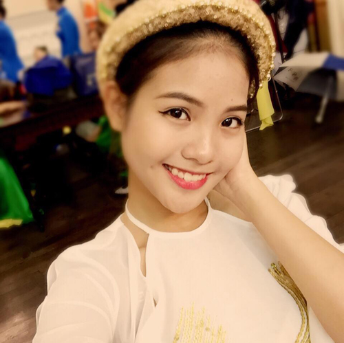 7 bà bầu gợi cảm, xinh đẹp nhất showbiz Việt hiện giờ