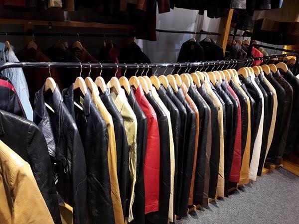 Đường dây ngầm đằng sau chiếc áo secondhand ngàn đô