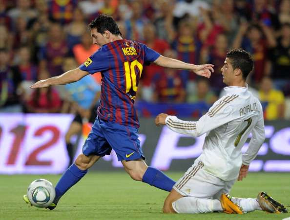 Những khoảnh khắc khó quên giữa Ronaldo và Messi