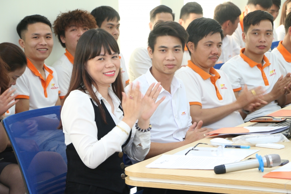 Công ty Cổ phần FFC kỷ niệm 10 năm thành lập: Tiếp nối thành công, vươn tầm cao mới cong ty co phan ffc ky niem 10 nam thanh lap tiep noi thanh cong vuon tam cao moi