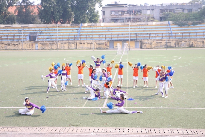 Sôi động ngày hội thể thao học sinh chào mừng 70 năm thành lập trường THCS Tây Sơn Sôi động ngày hội thể thao học sinh chào mừng 70 năm thành lập trường THCS Tây Sơn