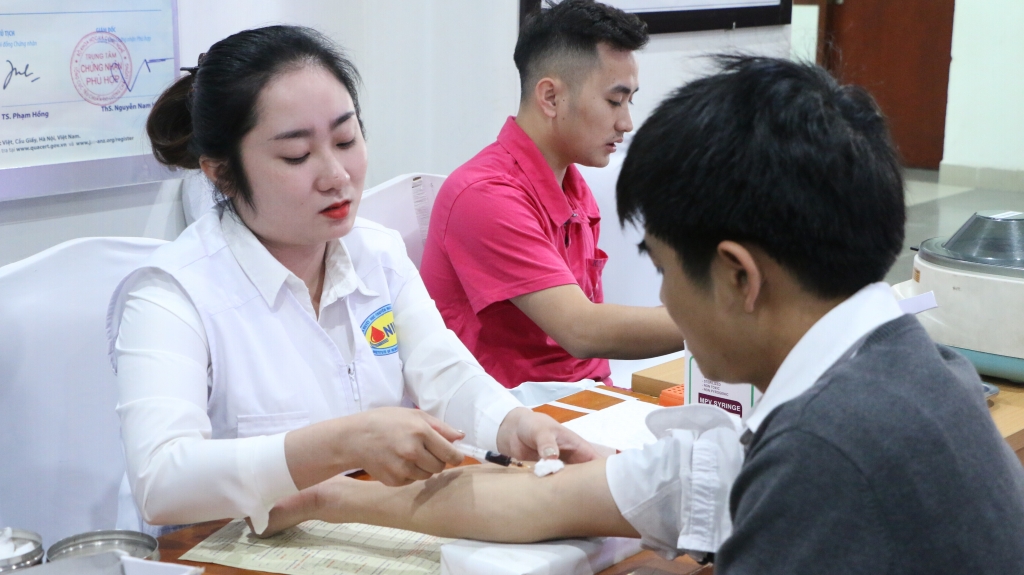 doan vien thanh nien khoi cac co quan tp ha noi soi noi tham gia ngay hoi hien mau tinh nguyen nam 2019