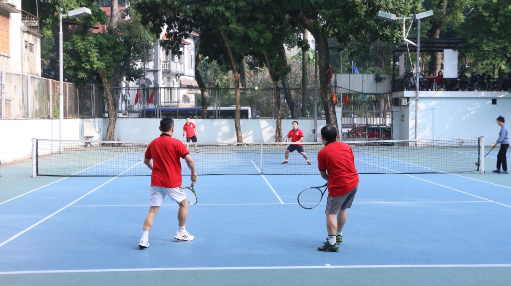 khai mac giai tennis k78 chu van an grand slam 2019 cua cuu hoc sinh khoa 78 truong buoi