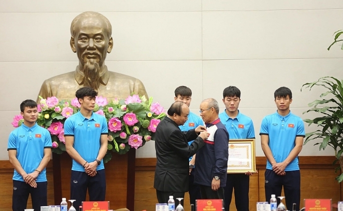 Thủ tướng Nguyễn Xuân Phúc: "Tôi rất vui và tự hào, các em là niềm vinh dự cho đất nước!"
