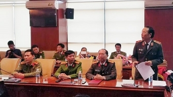 hai duong hon chien giua hai nhom thanh nien khien mot nguoi tu vong