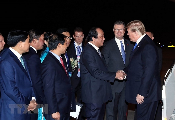 tong thong hoa ky donald trump da den ha noi