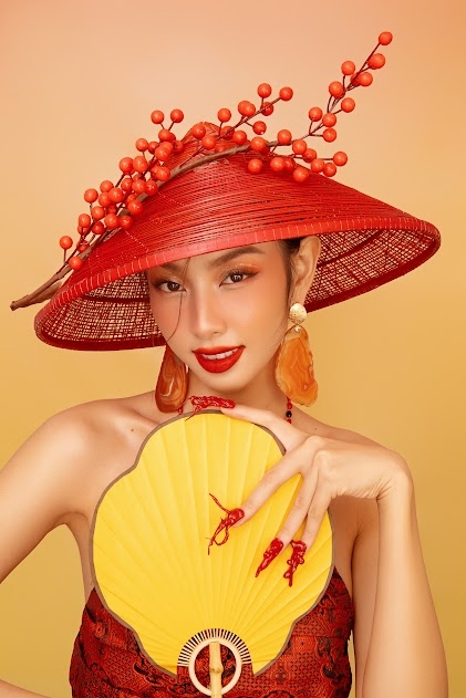 Miss Grand International 2021 trong bộ ảnh đón Xuân Nhâm Dần