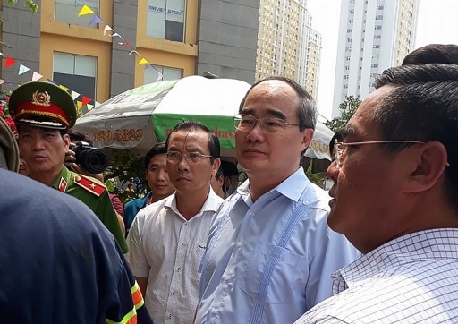 Bí thư Thành ủy Nguyễn Thiện Nhân trực tiếp có mặt chỉ đạo điều tra, khắc phục hậu quả đám cháy